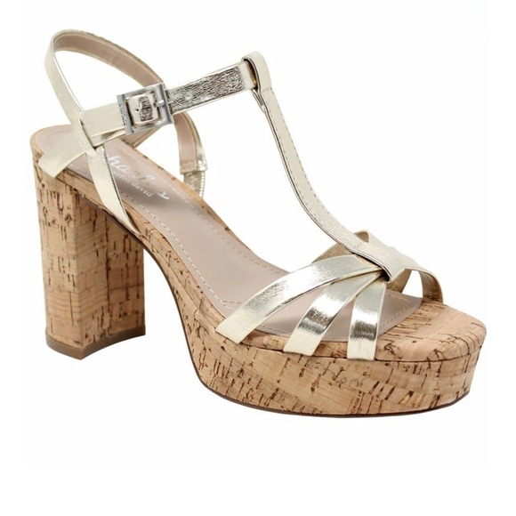 Charles David Maverick gold platform t strap sandals heels Sz 10 - Picture 1 of 11